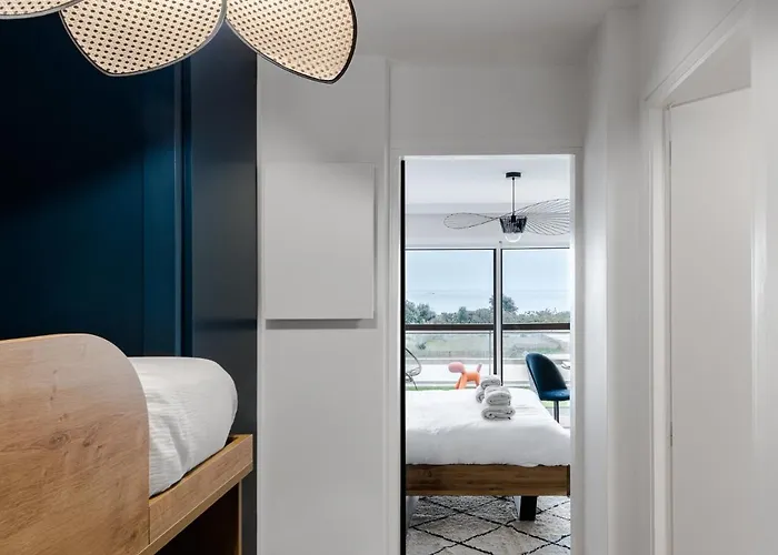 Studio Vue Mer Avec Terrasse Et Acces Plage